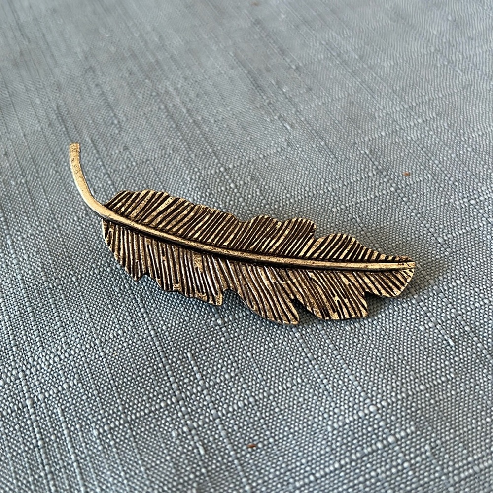 Silver hair clips-lot of 21